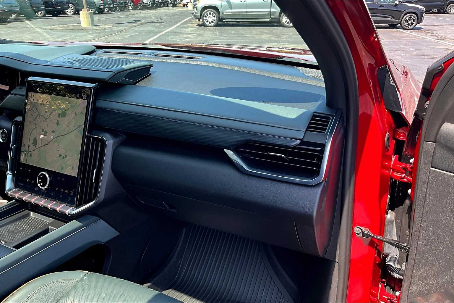 2024 Gmc Acadia AT4 photo 12
