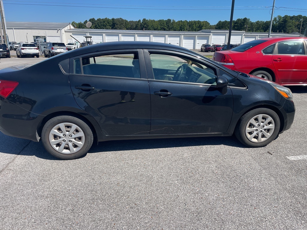 Used 2015 Kia Rio LX with VIN KNADM4A37F6491174 for sale in Arab, AL