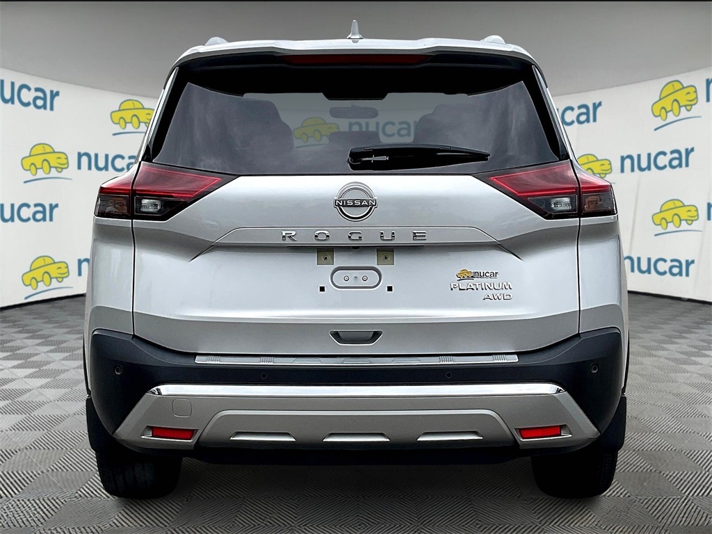 2022 Nissan Rogue Platinum photo 4