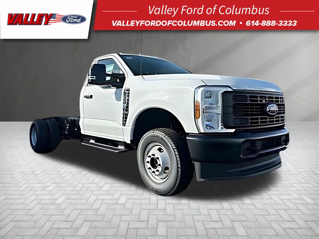 2026 Ford F-350 Super Duty Chassis Cab