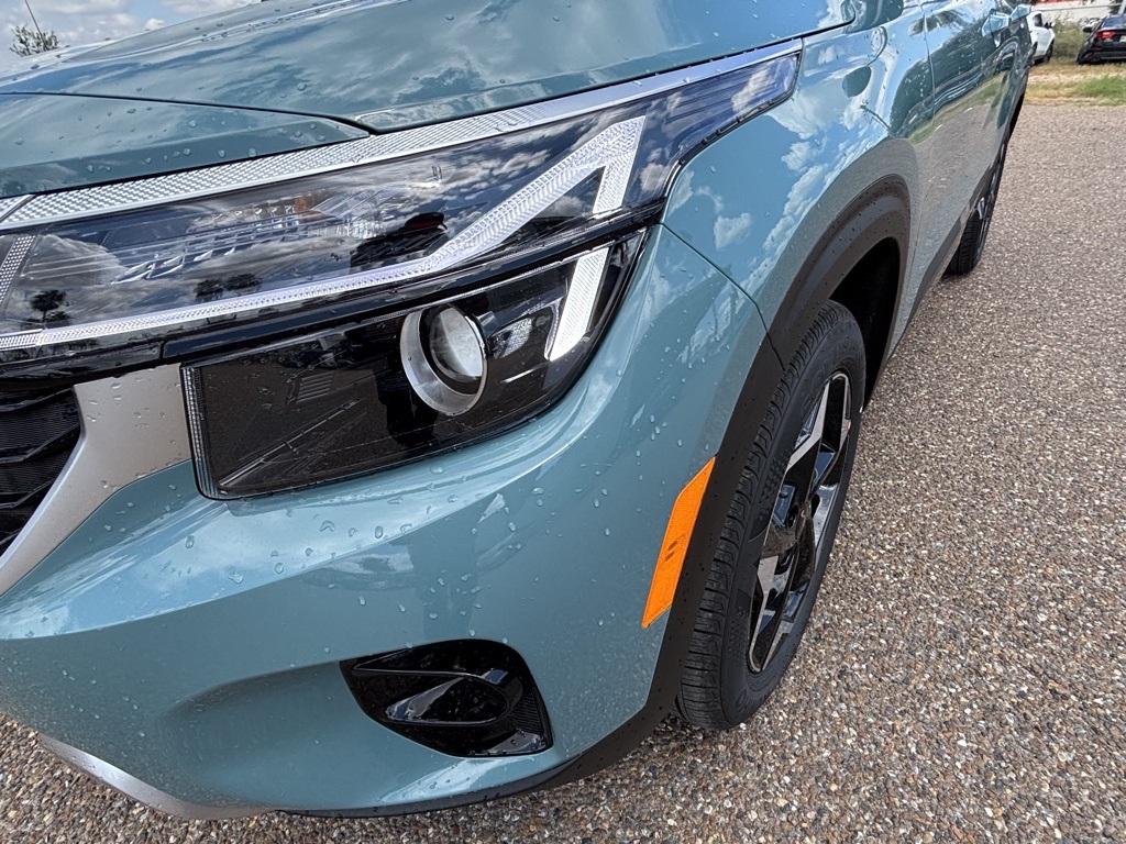 2026 Kia Seltos S photo 7