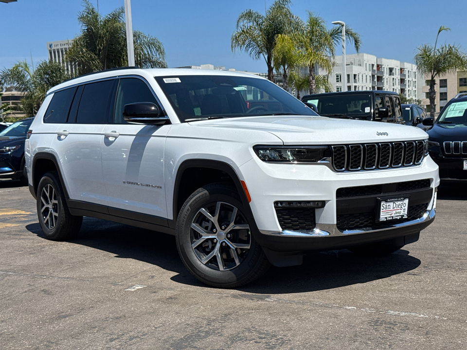 2025 Jeep Grand Cherokee Limited photo 2