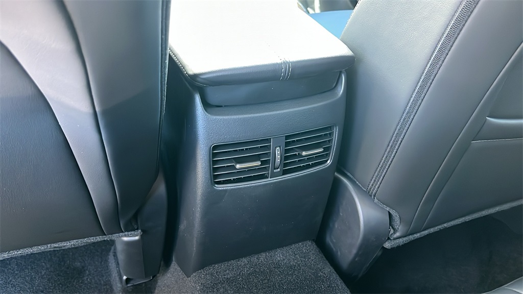 2026 Mazda CX-30 2.5 S Preferred photo 4