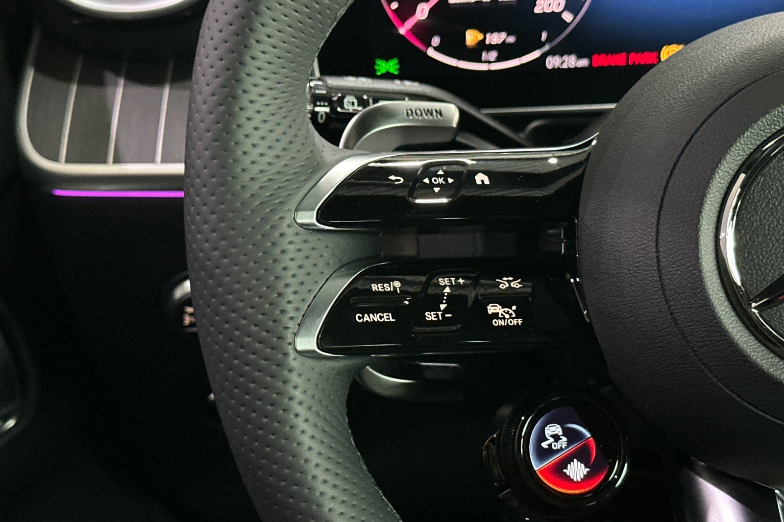 2025 Mercedes Benz GLC 63 AMG S E PERFORMANCE 4MATIC photo 21