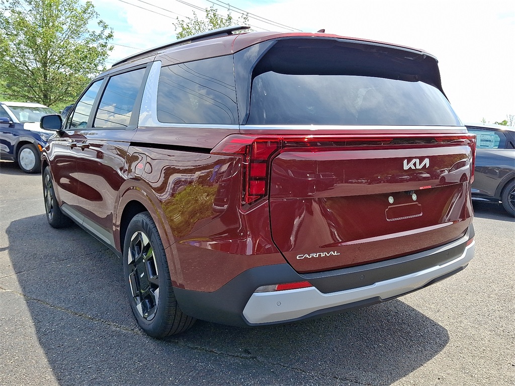 2026 Kia Carnival EX photo 4