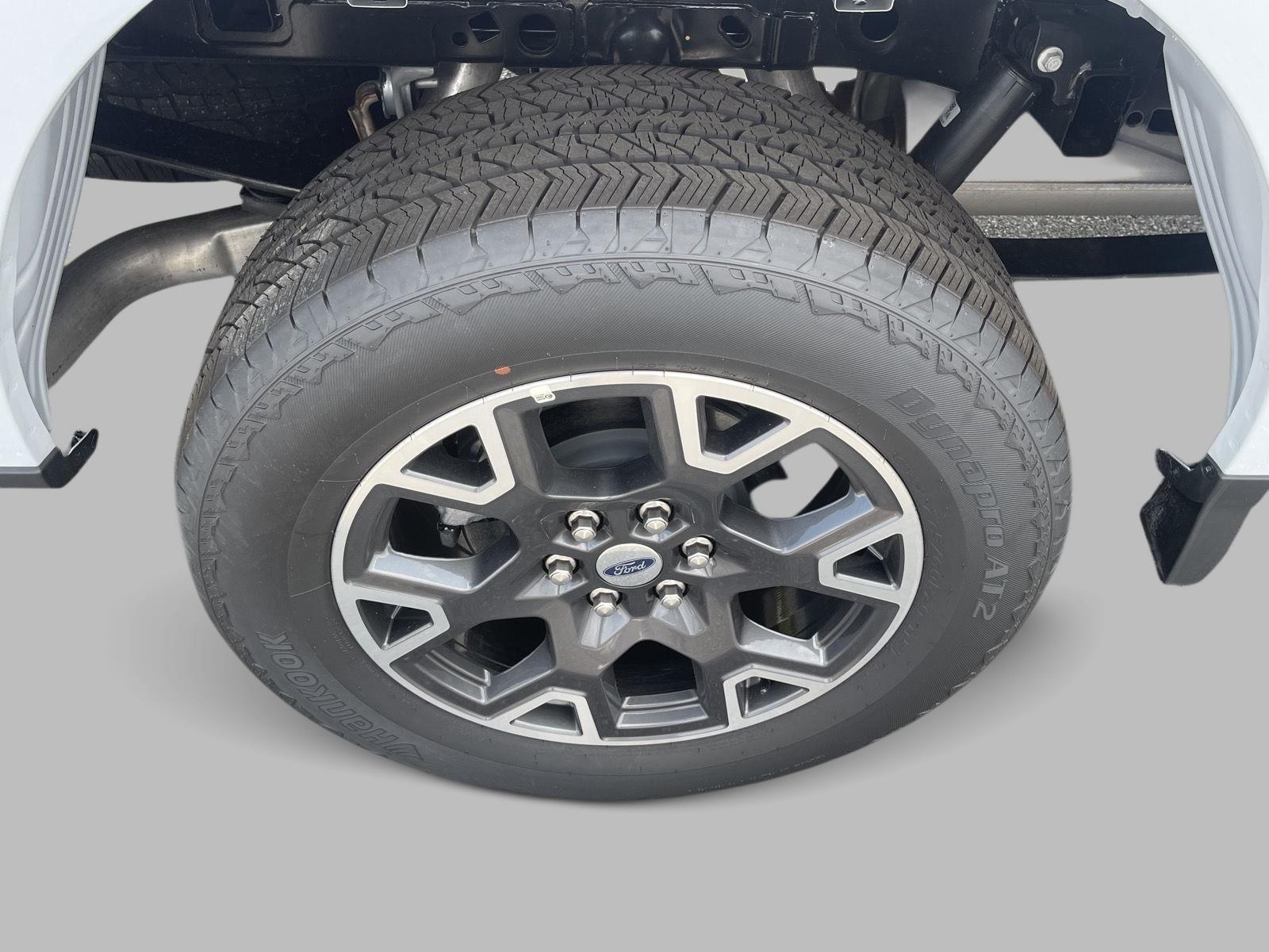 2025 Ford F-150 STX photo 11