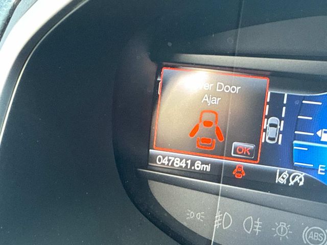 2020 Ford Edge ST photo 34