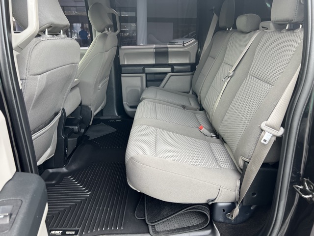 2019 Ford F-150 XLT photo 12