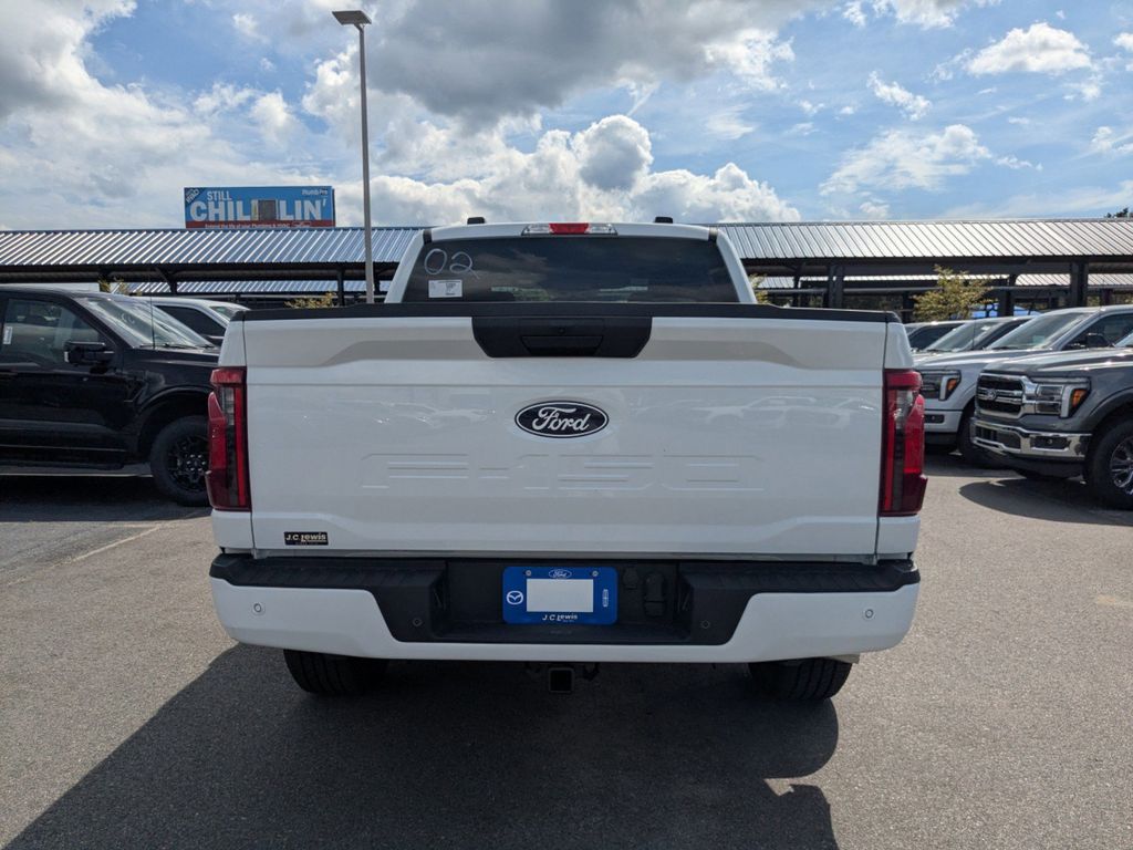 2025 Ford F-150 STX photo 5