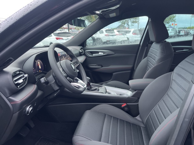 2025 Dodge Hornet GT photo 4