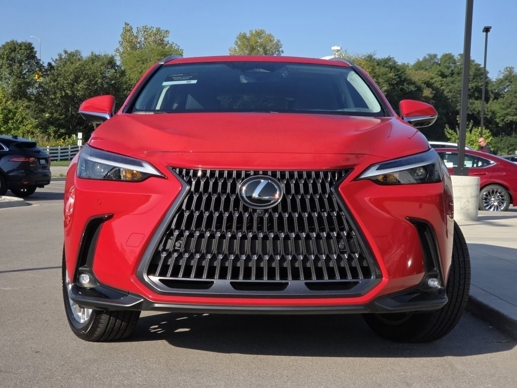 2025 Lexus NX 350h Premium photo 3