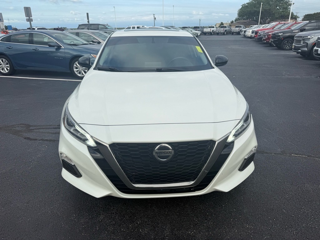 2019 Nissan Altima 2.5 SR photo 8