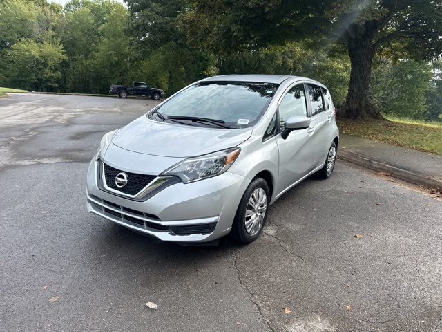 2019 Nissan Versa Note SV photo 3