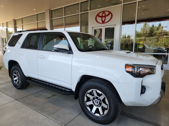 2023 Toyota 4Runner TRD Off-Road Premium photo 2
