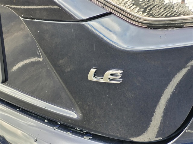 2023 Toyota Corolla LE photo 7