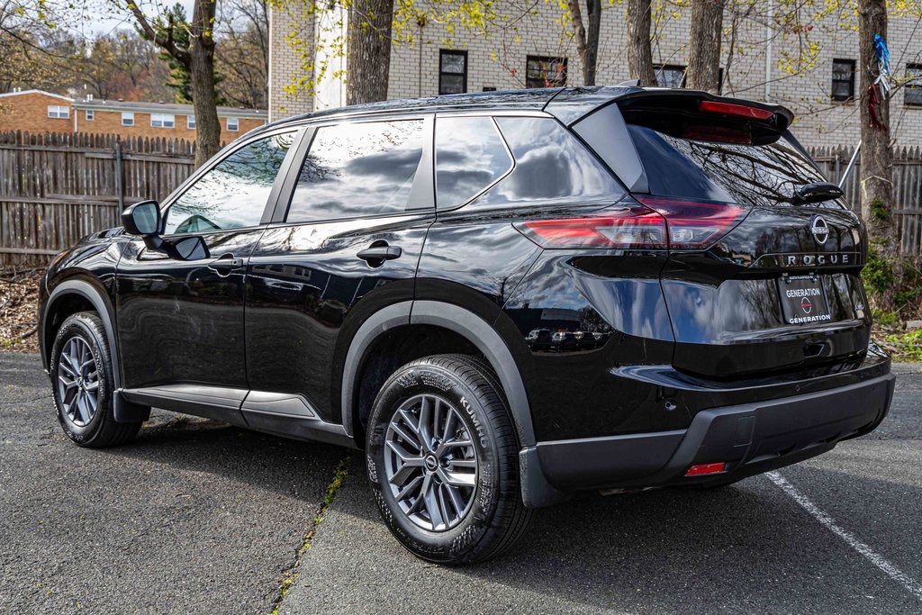 2024 Nissan Rogue S photo 4