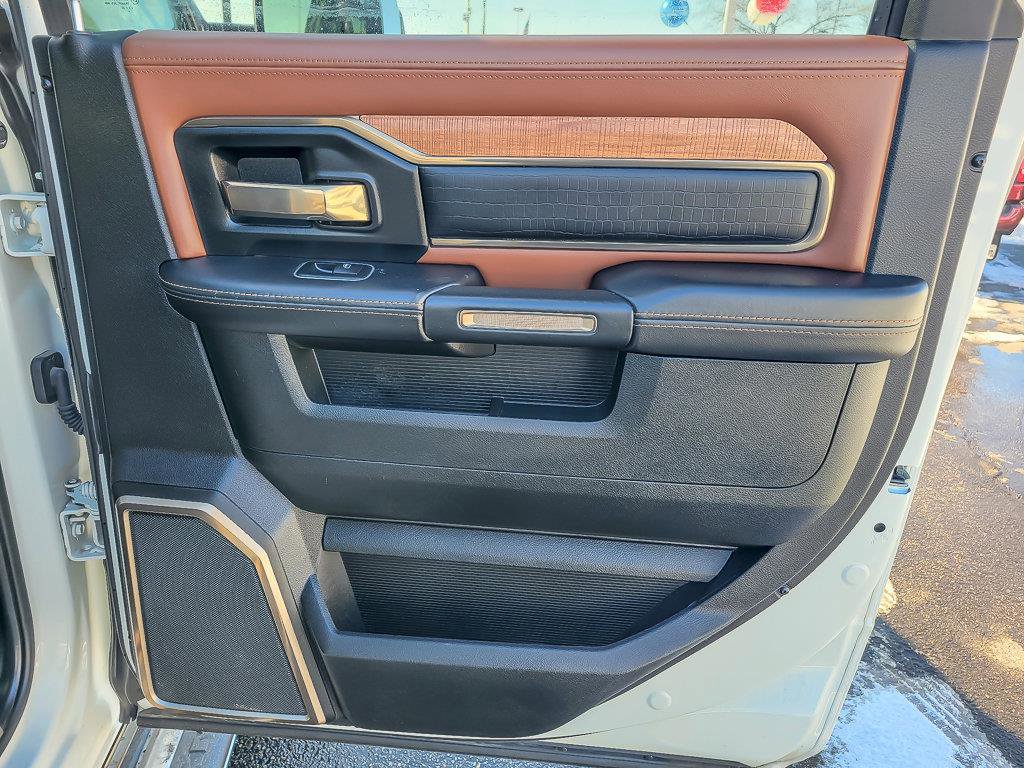 2022 RAM 2500 - Image 26