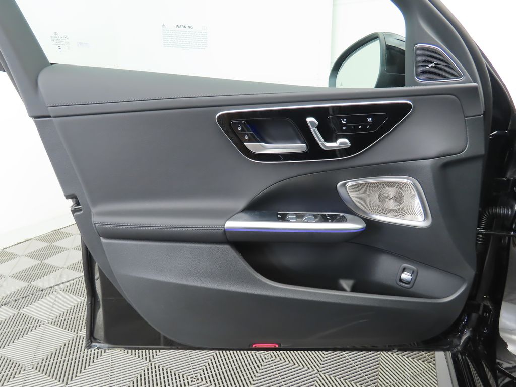 2025 Mercedes Benz C 300 4MATIC photo 23