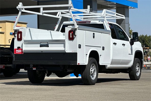 2025 Chevrolet Silverado 2500HD photo 4