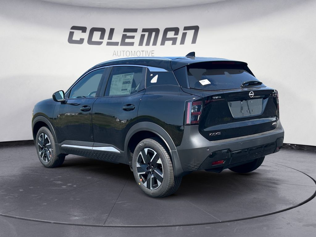 2025 Nissan Kicks SV photo 2