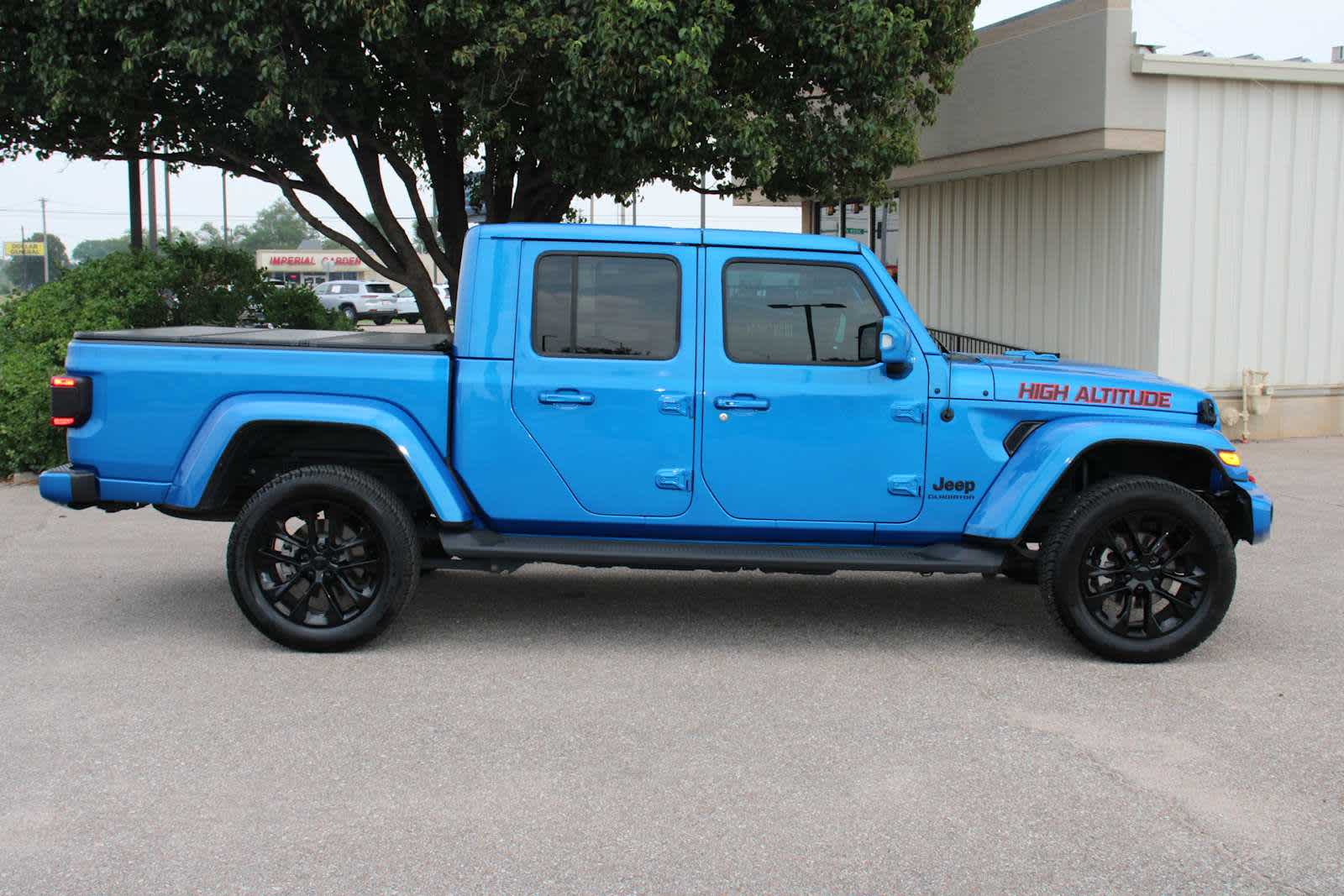 2022 Jeep Gladiator High Altitude photo 3
