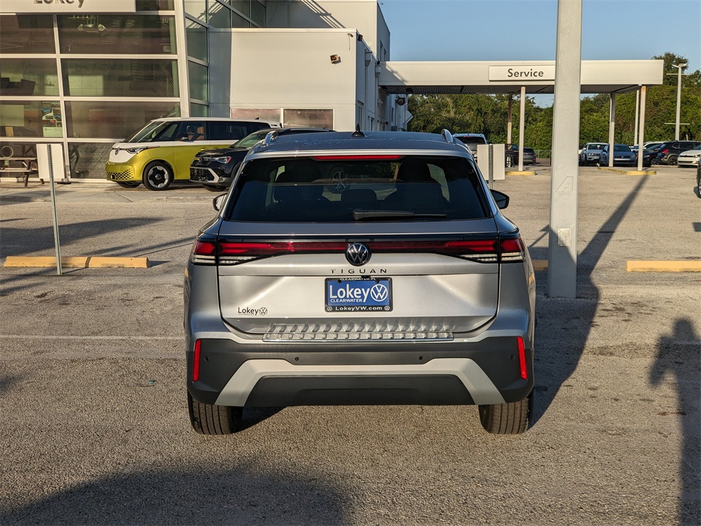 2025 Volkswagen Tiguan S photo 4