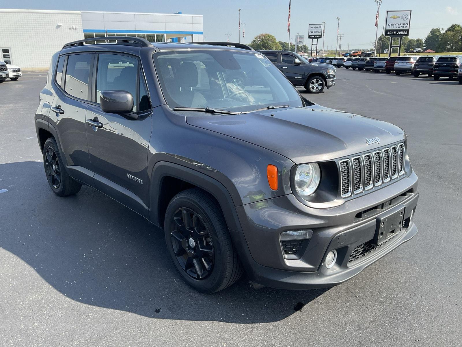 2020 Jeep Renegade Latitude photo 3