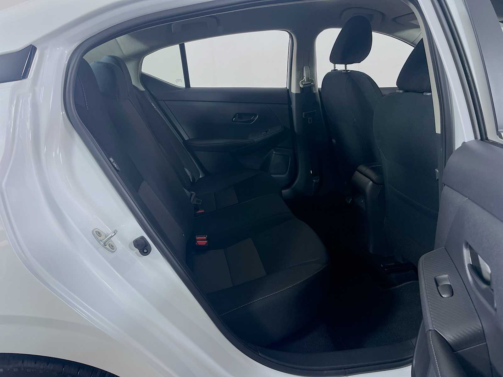 2024 Nissan Sentra SV photo 21
