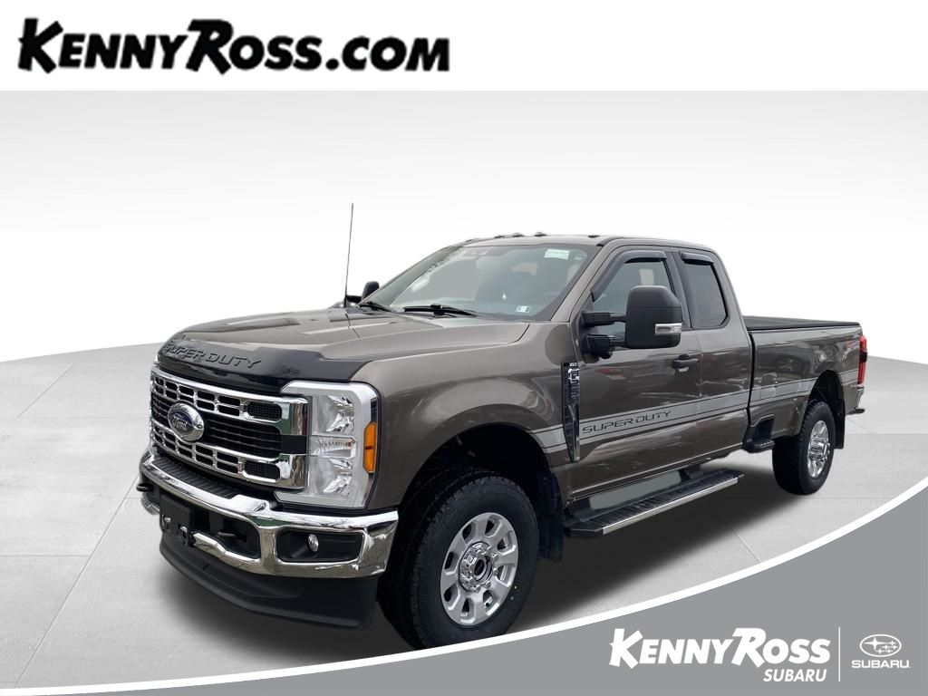 2023 Ford F-250 Super Duty XLT's photo