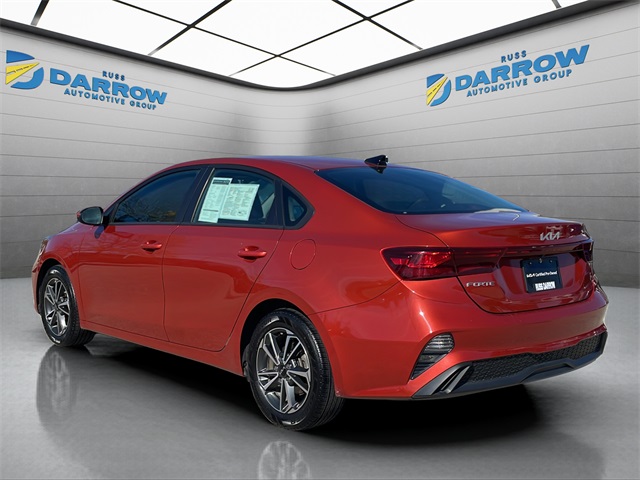 2023 Kia Forte LXS photo 3