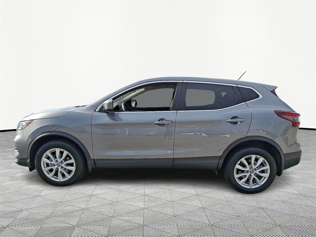 2021 Nissan Rogue Sport S photo 4