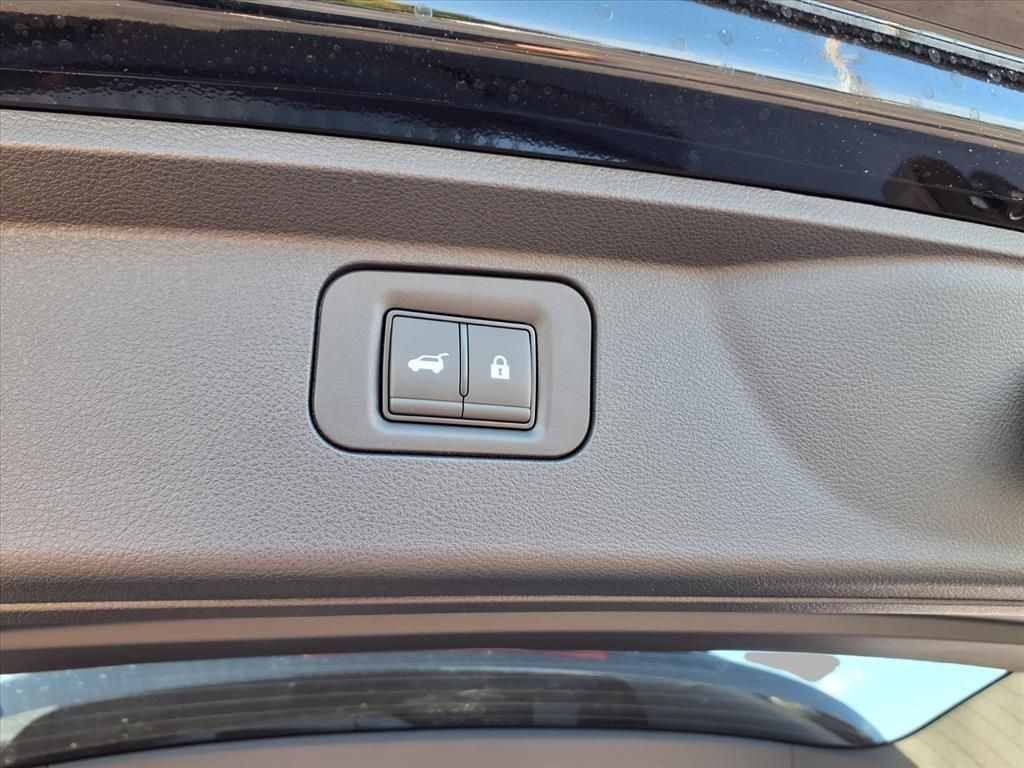 2026 Nissan Armada Platinum photo 24