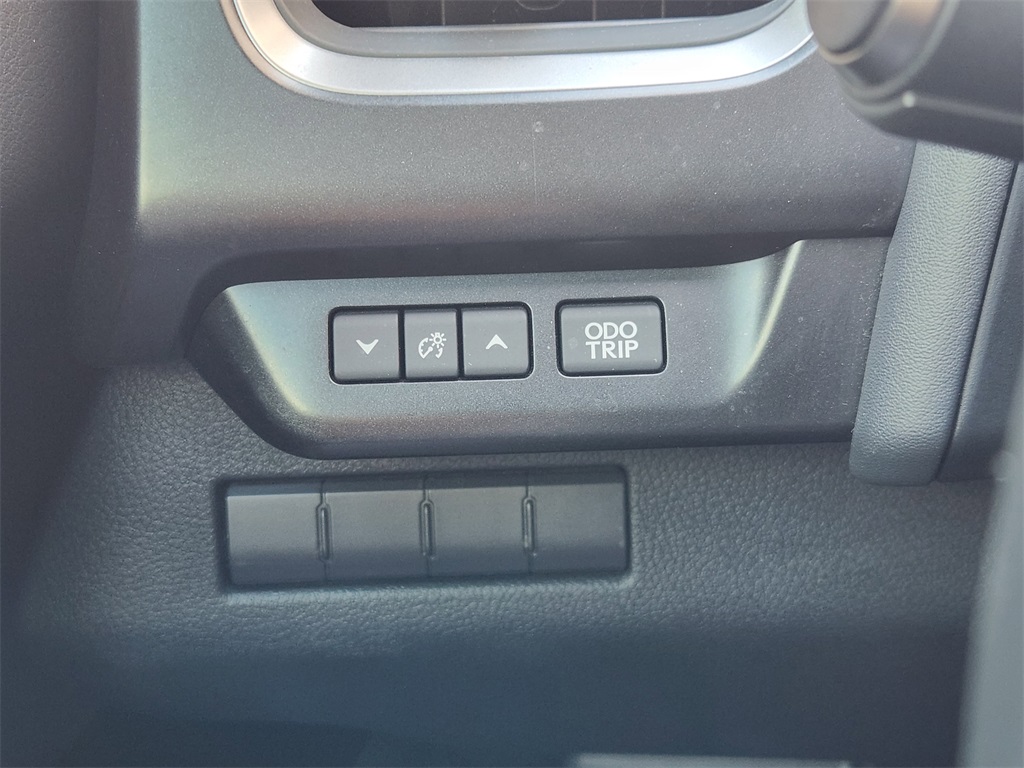 2020 Lexus UX 200 Premium photo 19