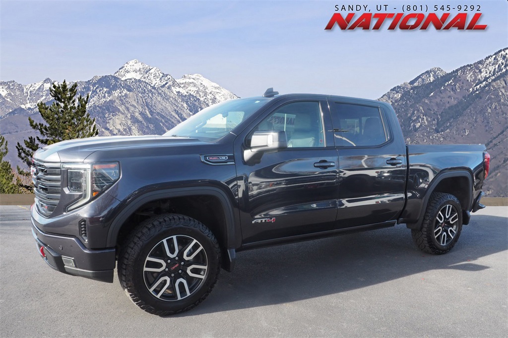 2022 GMC Sierra 1500 AT4's photo