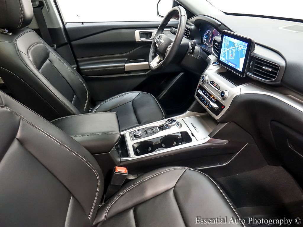 2024 FORD EXPLORER - Image 30