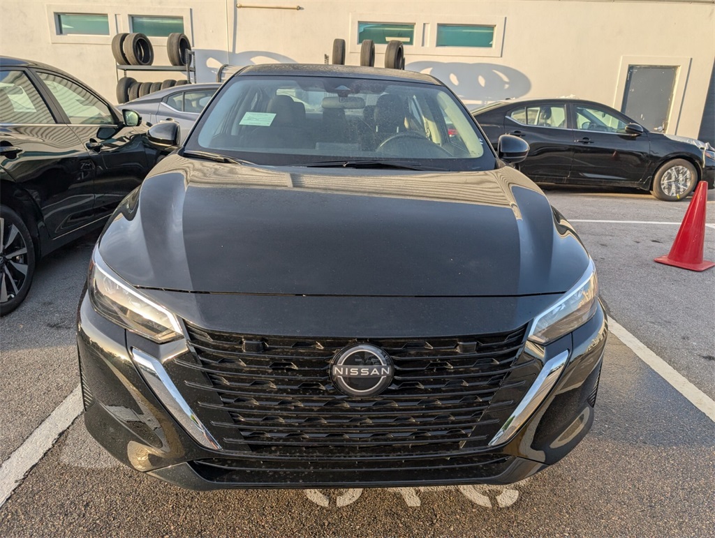 2025 Nissan Sentra S photo 3