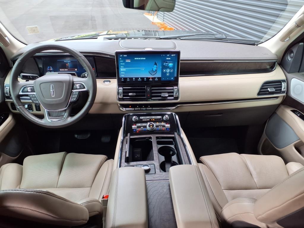 2023 Lincoln Navigator Reserve photo 24