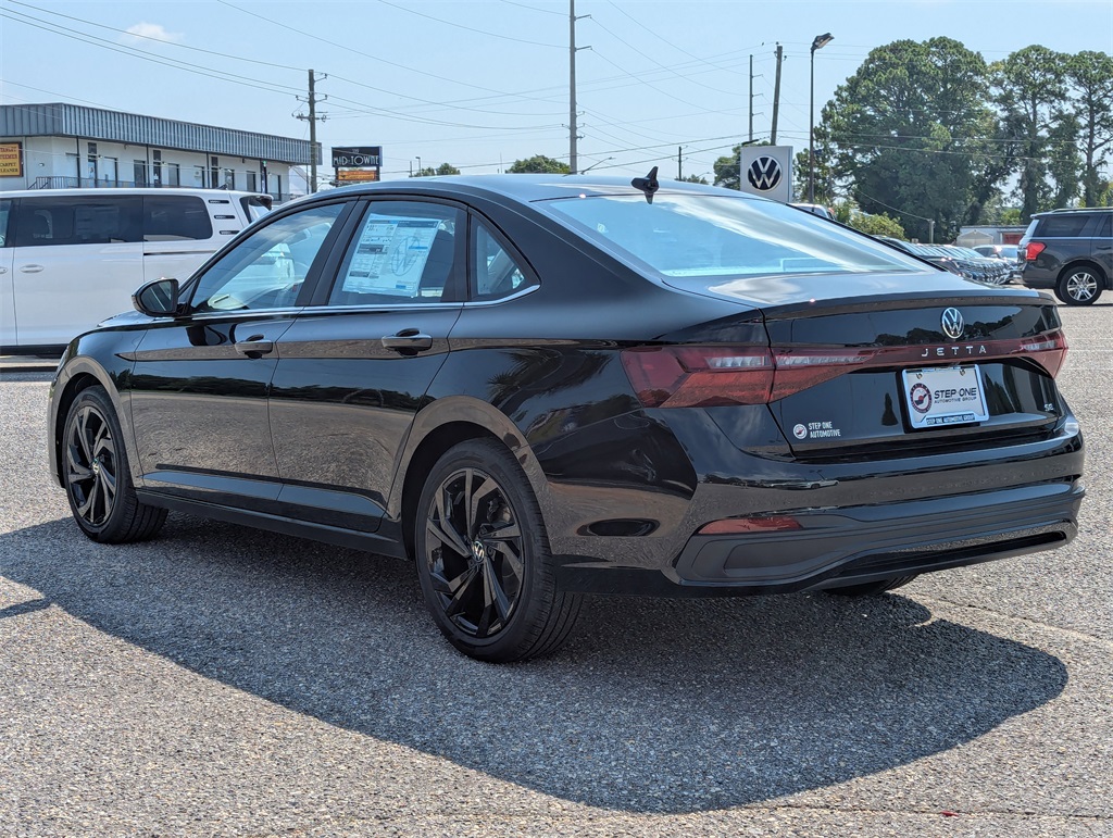 2025 Volkswagen Jetta 1.5T SE photo 2