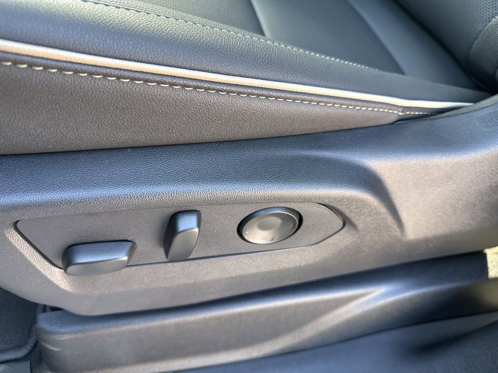 2025 Chevrolet Tahoe Premier photo 4