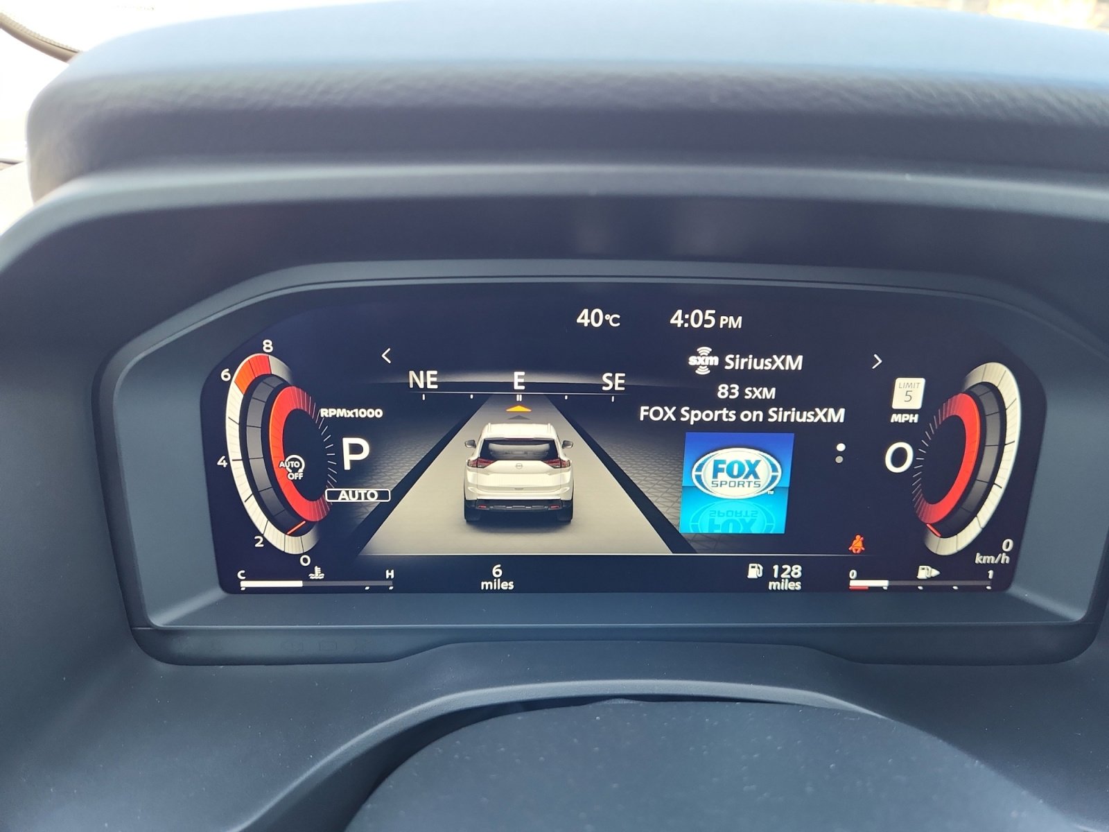 2025 Nissan Rogue Platinum photo 19