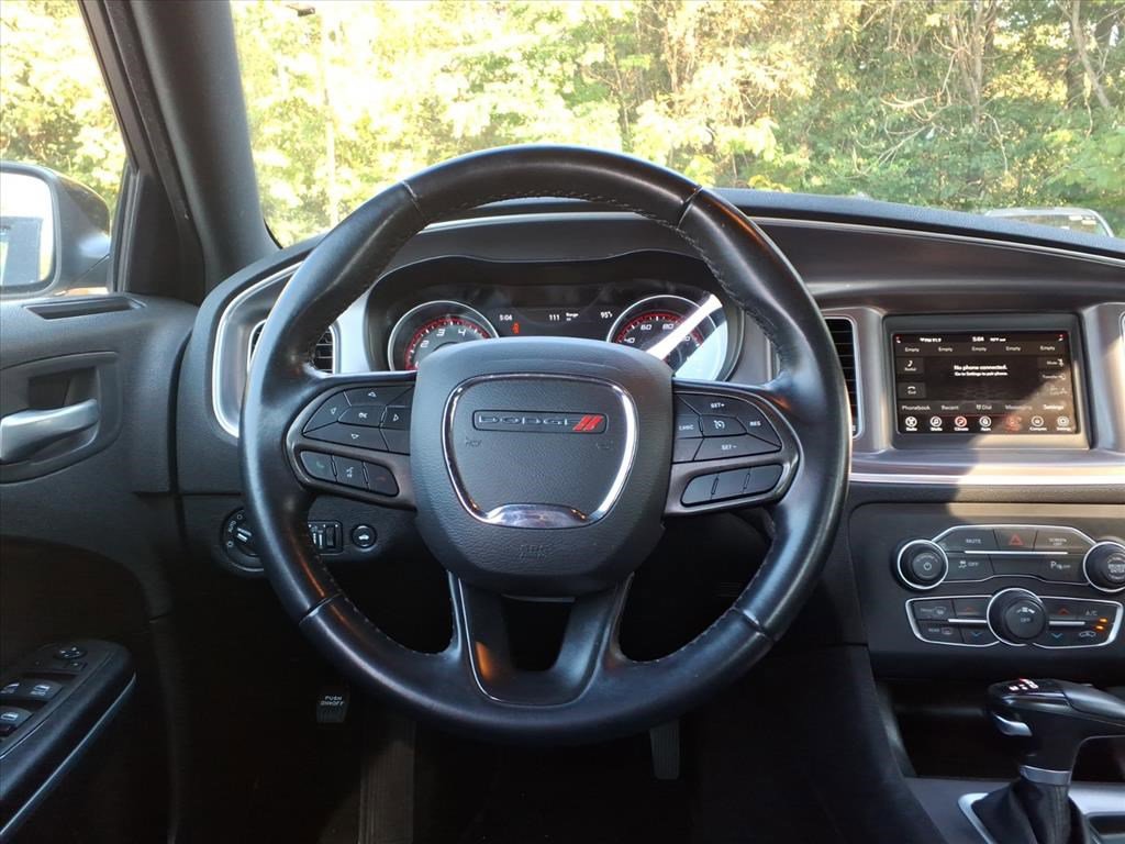 2022 Dodge Charger SXT photo 12