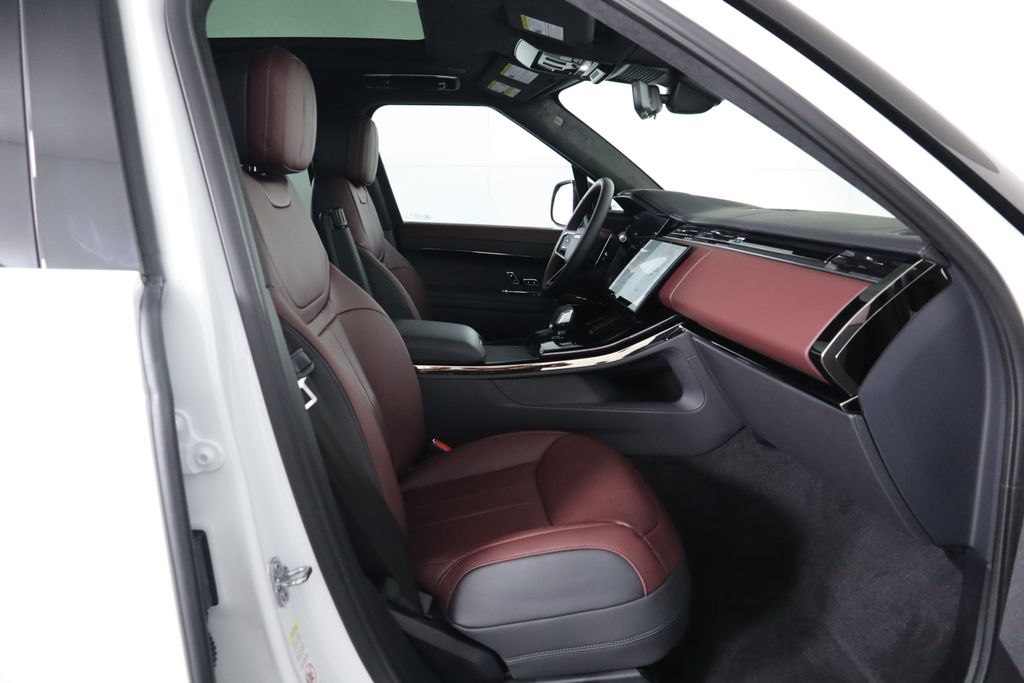 2025 Land Rover Range Rover Sport Autobiography photo 17