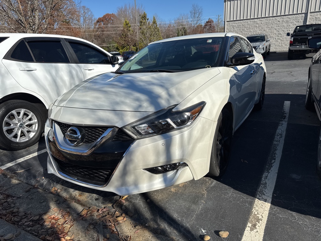 2017 Nissan Maxima SR