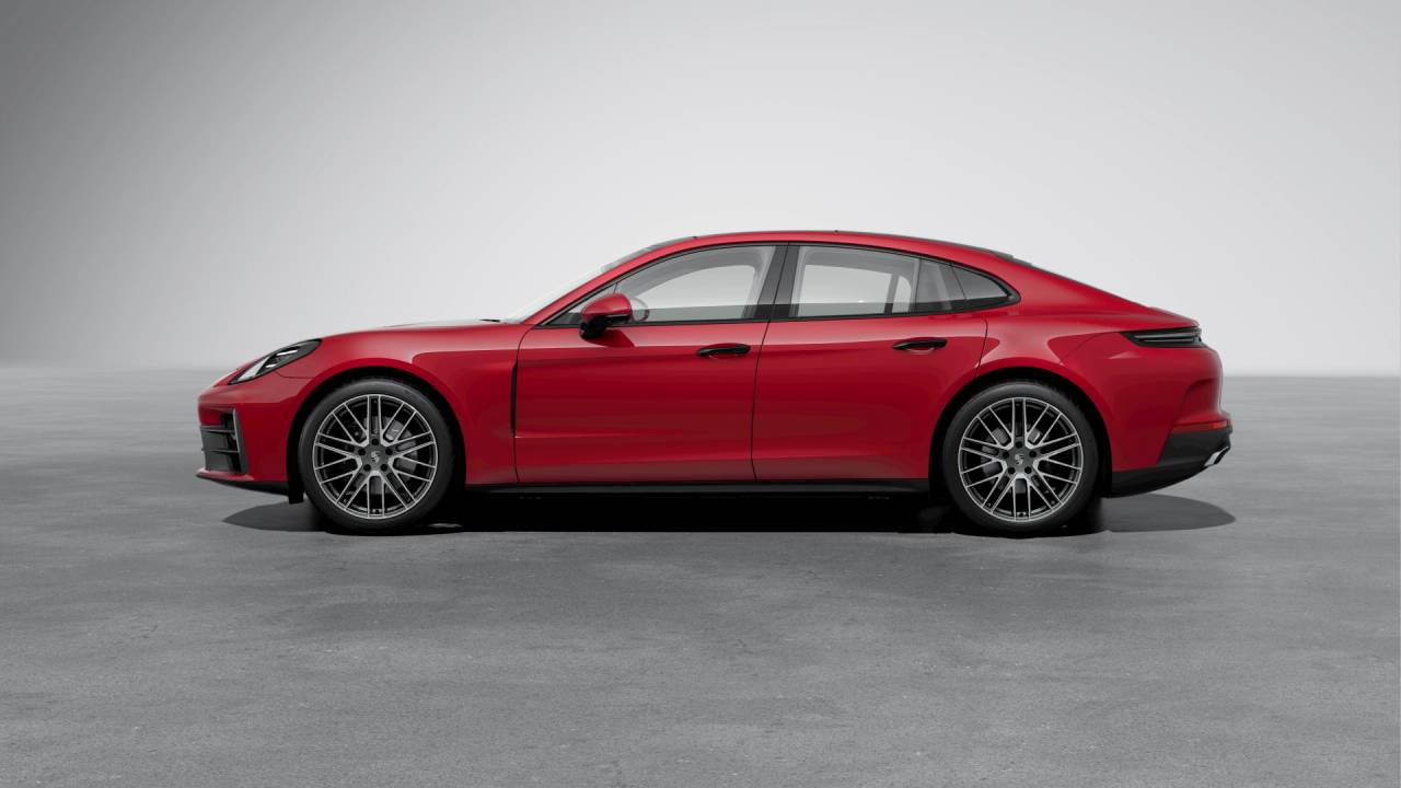 2026 Porsche Panamera 4 photo 2