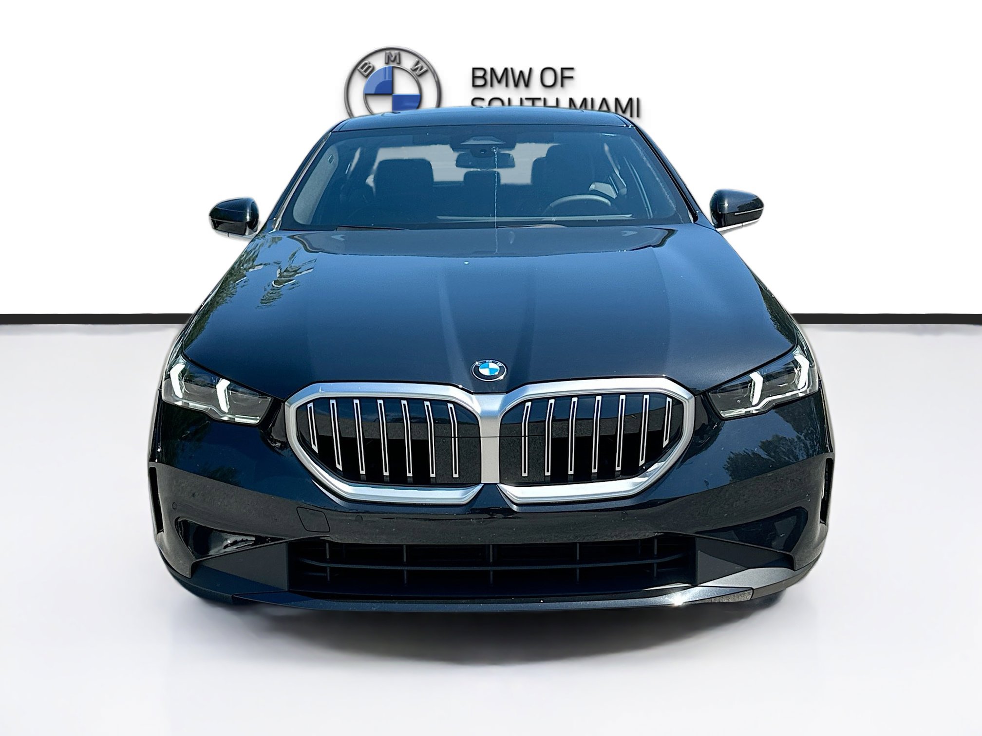 2025 Bmw 530i photo 2