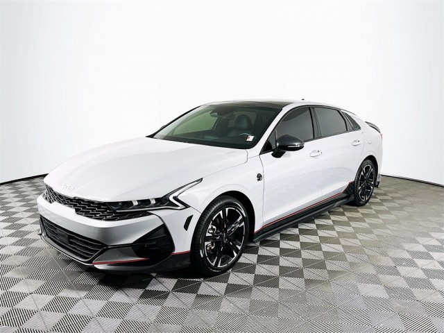 2024 Kia K5 GT-Line