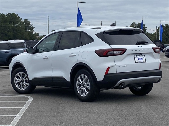 2025 Ford Escape Active photo 2
