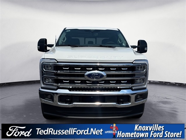 2025 Ford F-250 Lariat photo 2