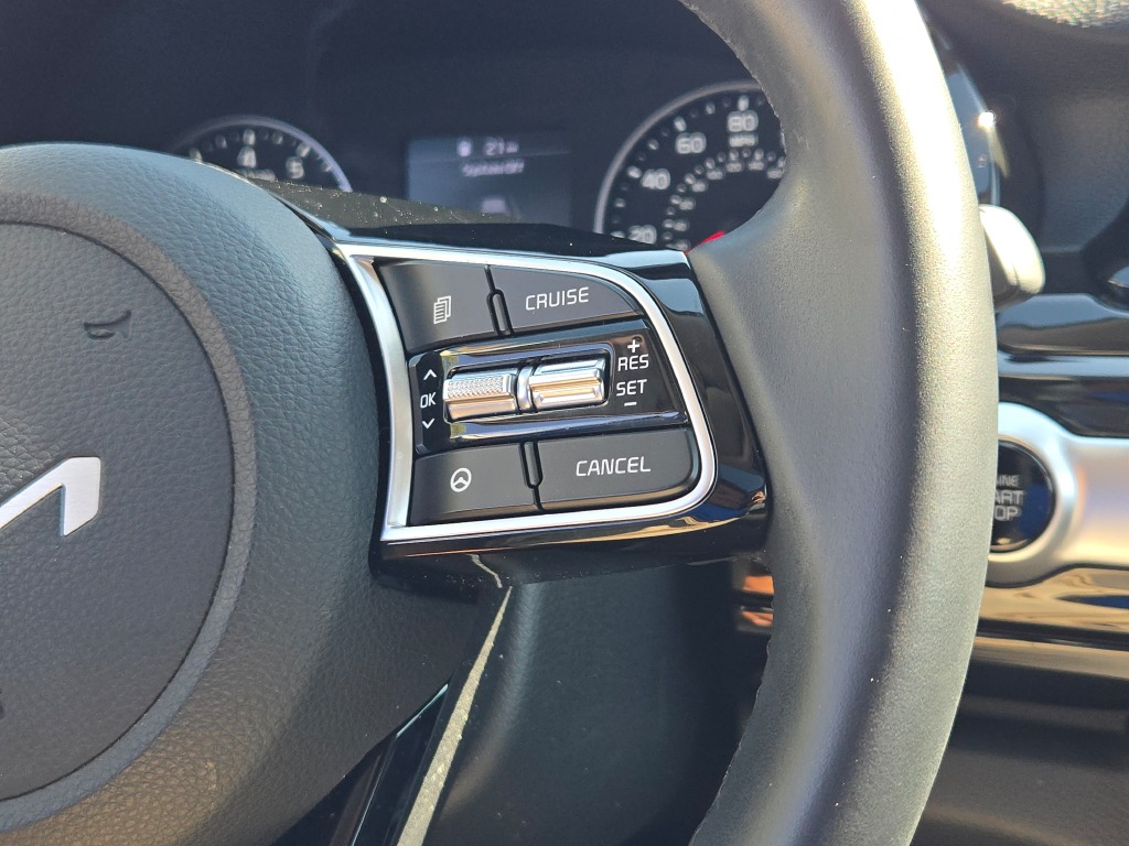2022 Kia Seltos EX photo 32