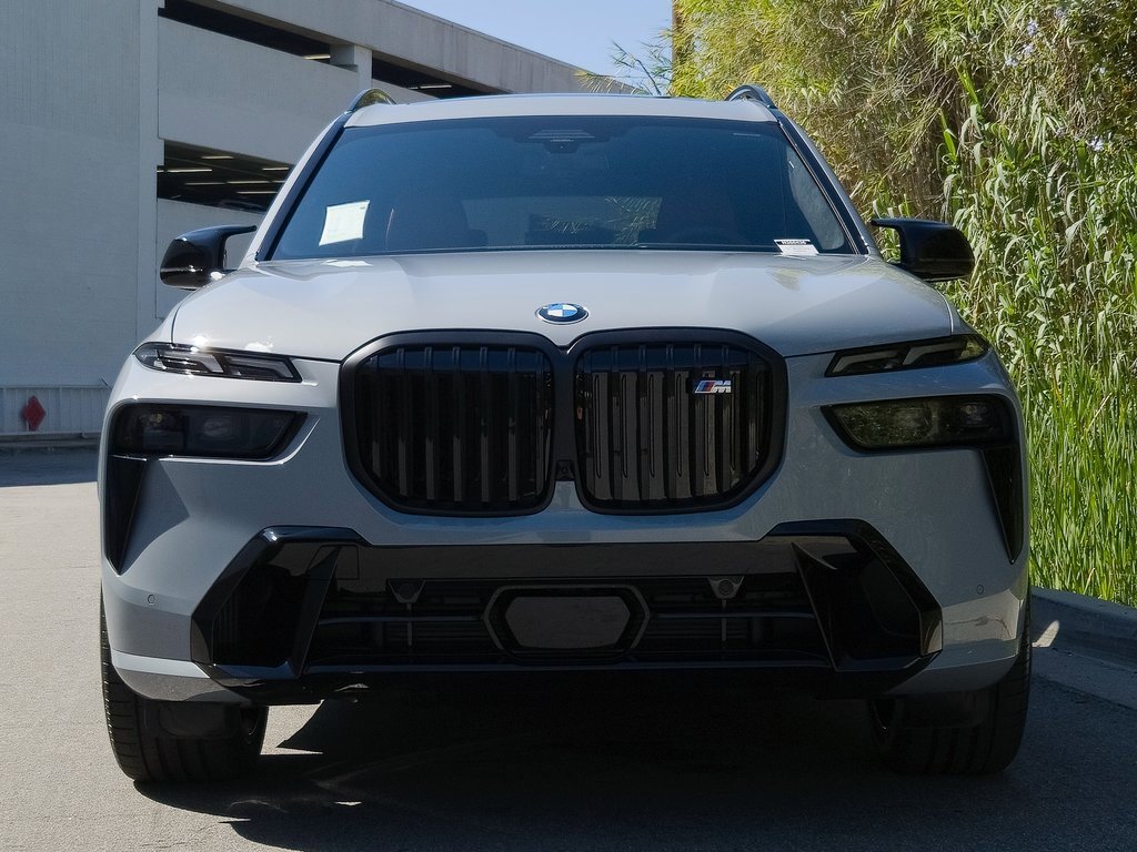 2026 Bmw X7 M60i photo 3